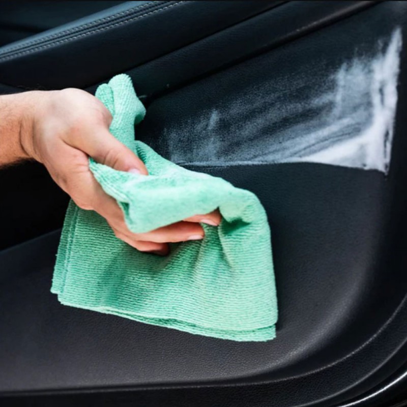 Spray Curatat Interior Cu Perie Interior 1 400Ml Turtle Wax