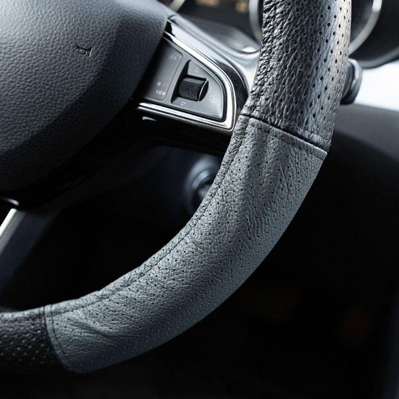 Husa Volan Piele Naturala Perforata Gri 37-39 Cm Mega Drive