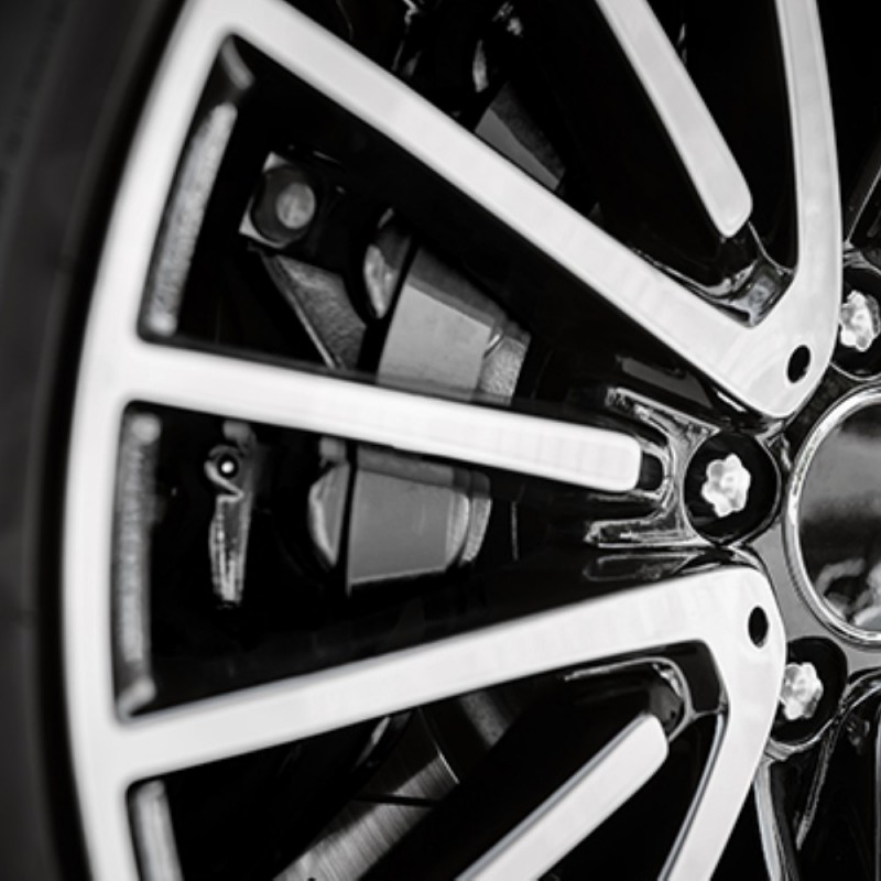 Vopsea Spray Negru Pentru Etriere Frane 400Ml Brilliante