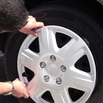 Vopsea Spray Acrilica Alb Pur Lucios (Ral 9010) 600 Ml Brilliante